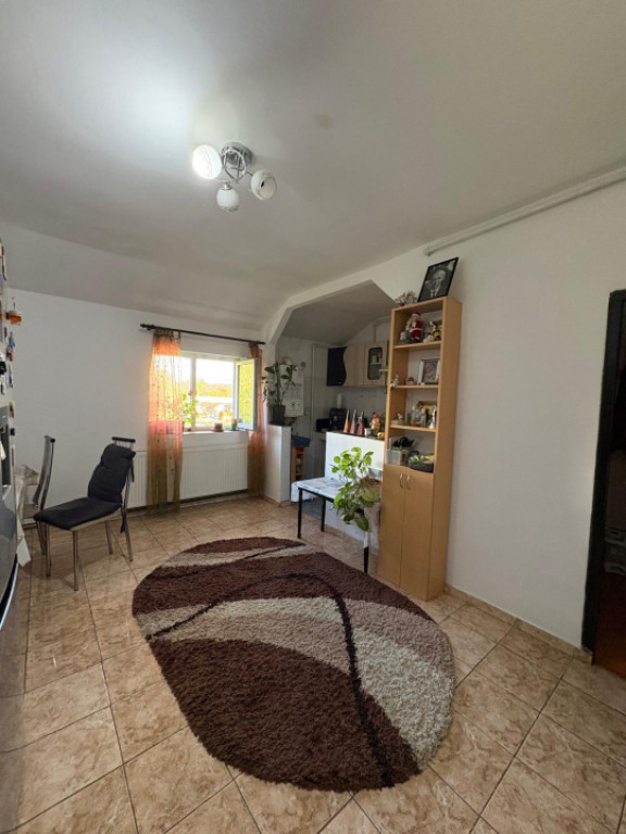 Apartament 2 camere mobilat și utilat complet, 40 mp – T?