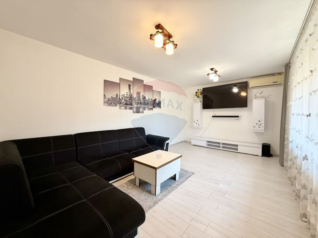Casă de vanzare 4 camere / Sector 5 / Oportunitate inves...