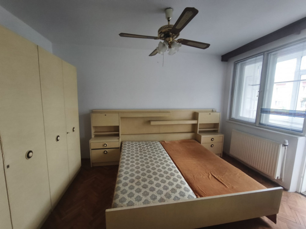 Apartament 2 camere+boxa+garaj, zona Manastirea Bogdana, Rad