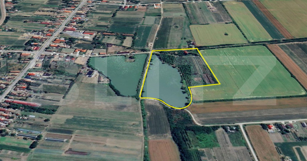 Teren cu livada si lac populat cu peste, 37.620 mp, zona Oar