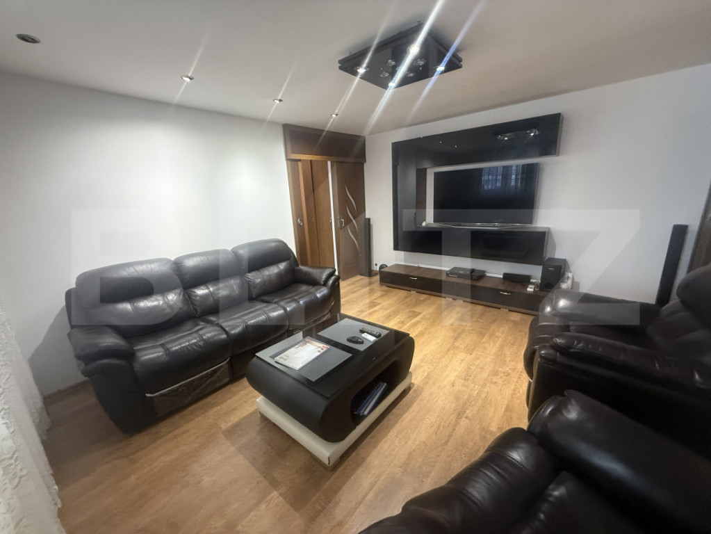 Apartament 2 camere, 50 mp, mobilat și utilat, balcon 15 mp