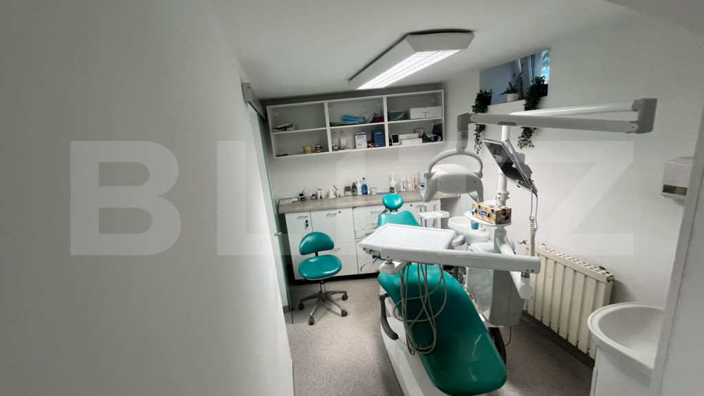 Scaun de inchiriat(cabinet stomatologic), 40 mp, zona Elisab