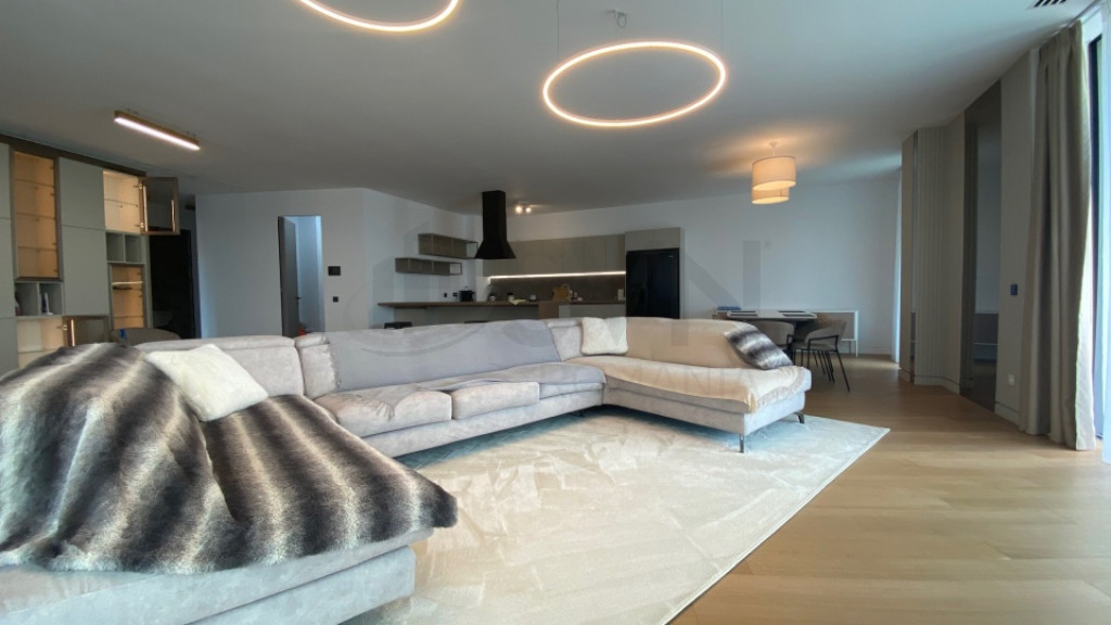 Penthouse 4 camere Parc Verdi