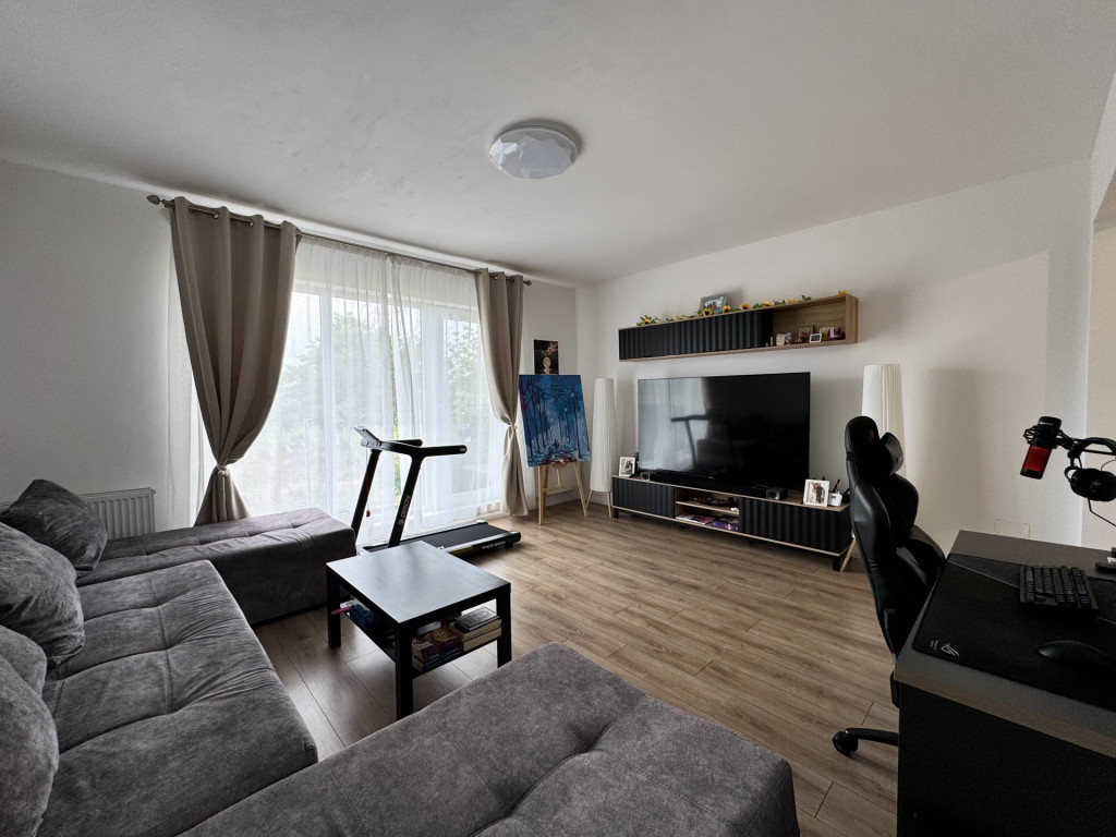 Casa insiruita 5 camere| mobilata utilata |terasa| Bragadiru