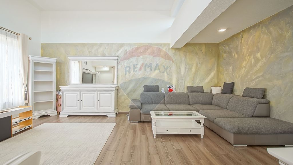 PENTHOUSE COCHET 92MP CU 3 CAMERE | 2 BAI ȘI TERASĂ | G...