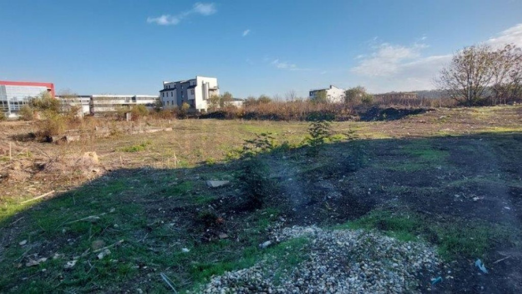 Teren Otopeni - Complexul Sportiv de Natatie