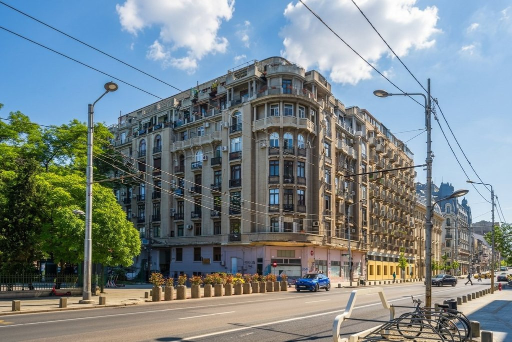 5 Camere | Ultracentral | Bd. Regina Elisabeta | COMISION 0