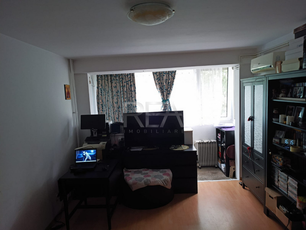 2 camere, et 3/4, centrala, bloc tip P, anvelopat-Drumul Tab
