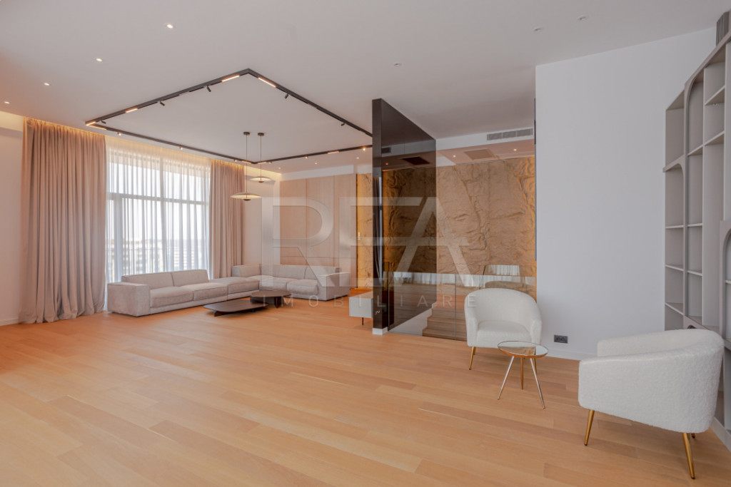 Duplex 310 mp, 4 camere + dining, One Herastrau Towers