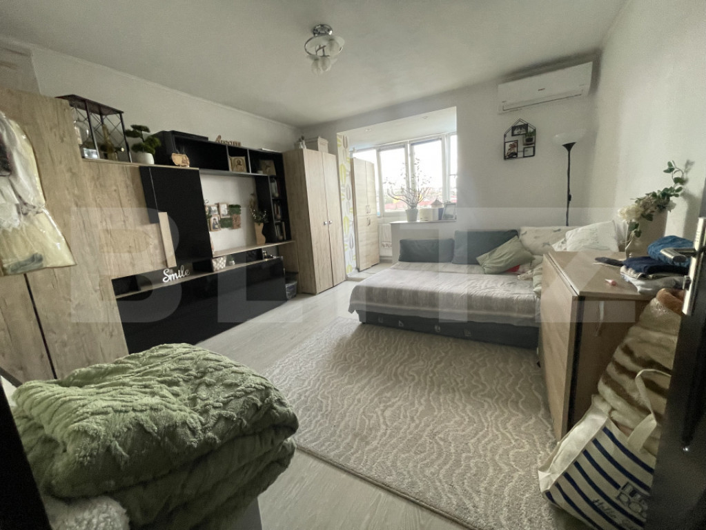 Apartament 3 camere, 50 mp + boxă 8 mp | Zonă centrală, l