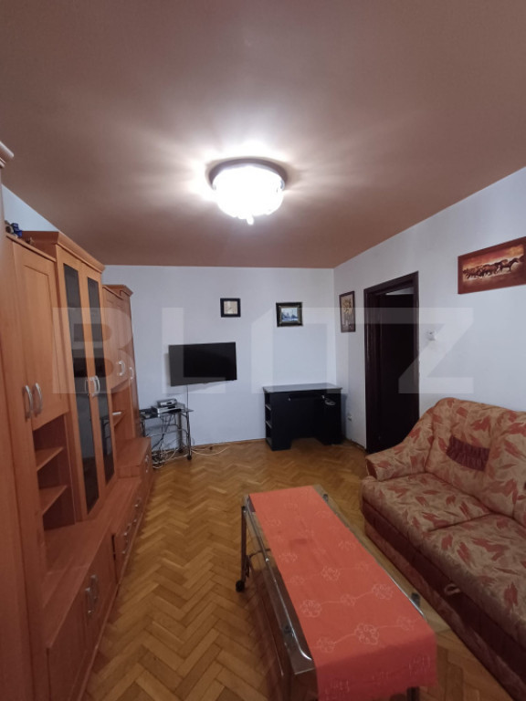 Apartament cu 3 camere, 75 mp, zona Complexul Studențesc