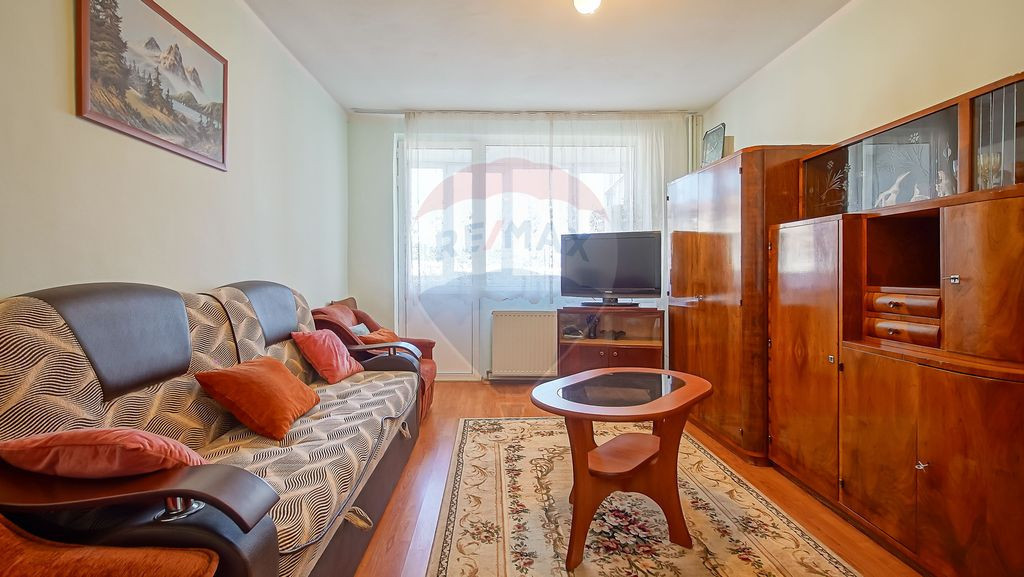 Apartament 2 camere, b-dul Alexandru Vlahuţă, zona Gemenii
