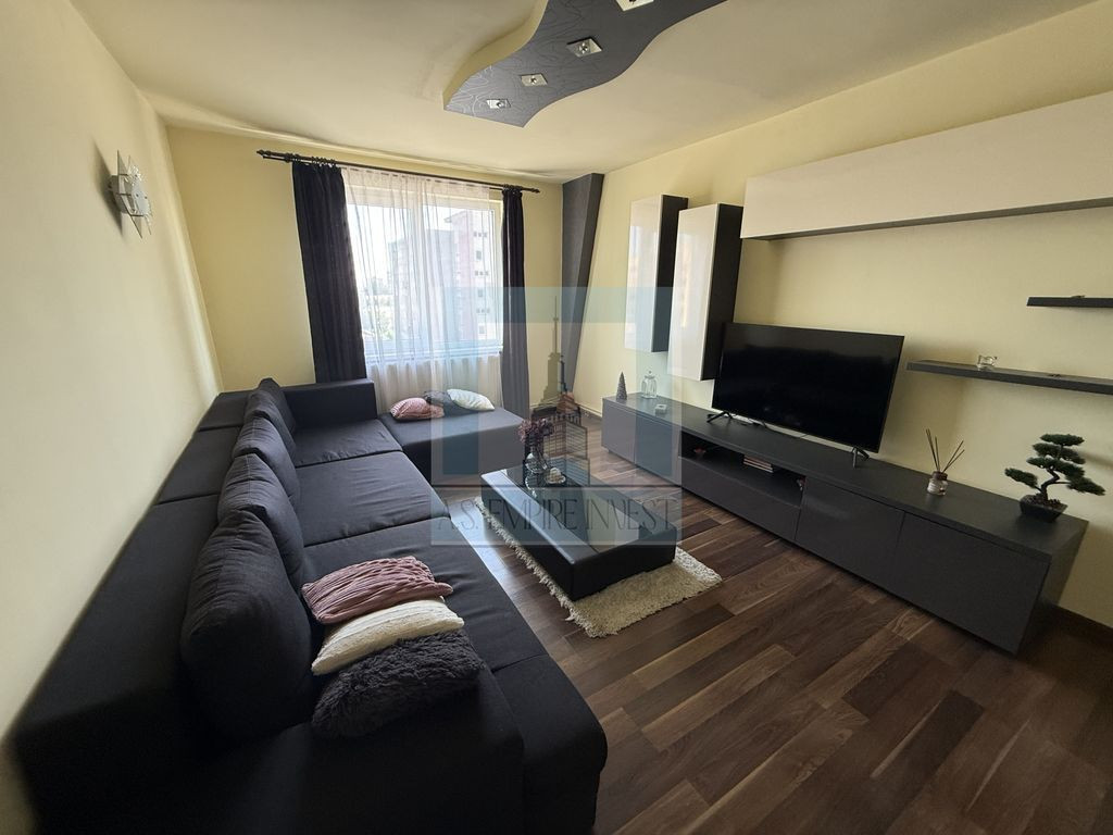 Apartament 3 camere mobilat/utilat-zona Calea București