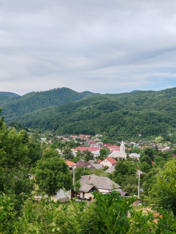 Teren intravilan, 900 mp, panoramă, zona Băița - Tăuții