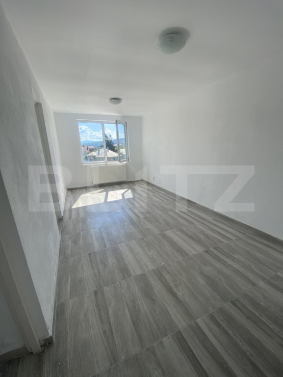 Apartament de vânzare, 2 camere, etaj intermediar, zona Dec