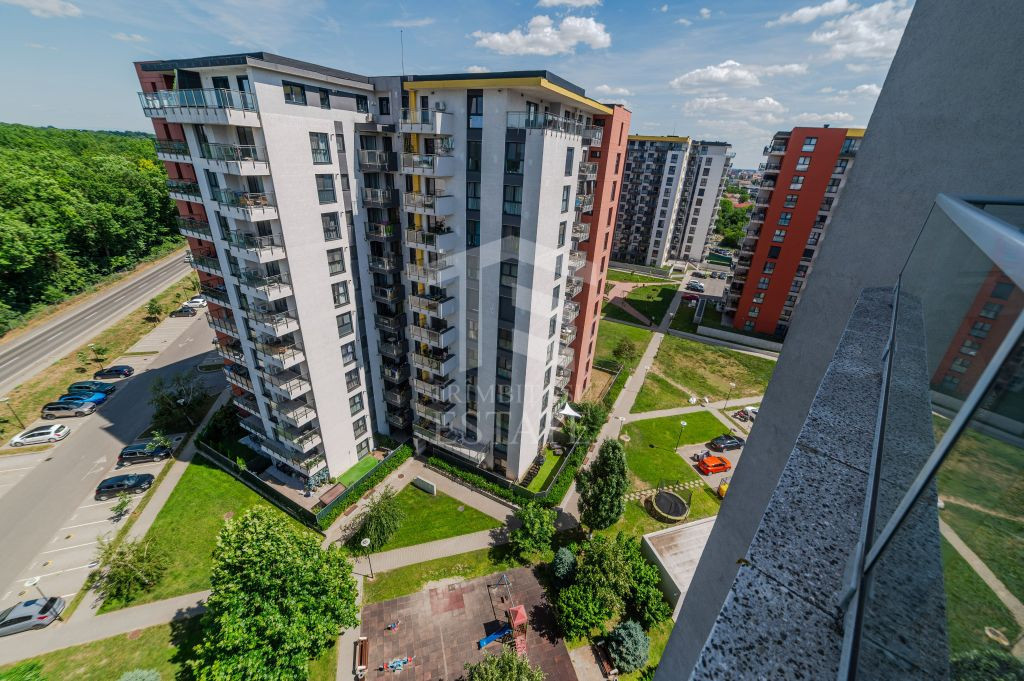 Priveliste superba spre padure | 2 camere | et10/11 | Ado...