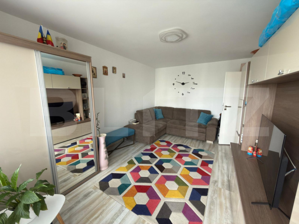 Apartament cu 2 camere, zona Republicii