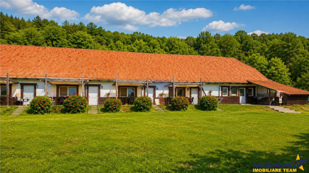 Transilvania Camping, domeniu de 14.400mp,Sanmarghita de Mur