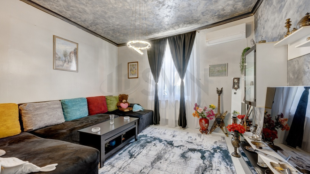 Apartament in Vila l Strada Petru Rares