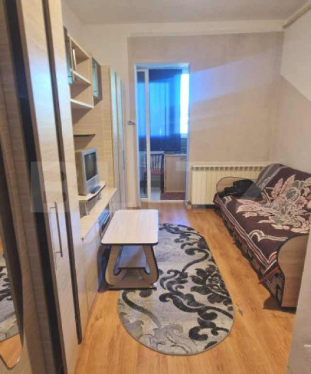 Garsoniera cu centrala proprie noua, balcon si baie in camer