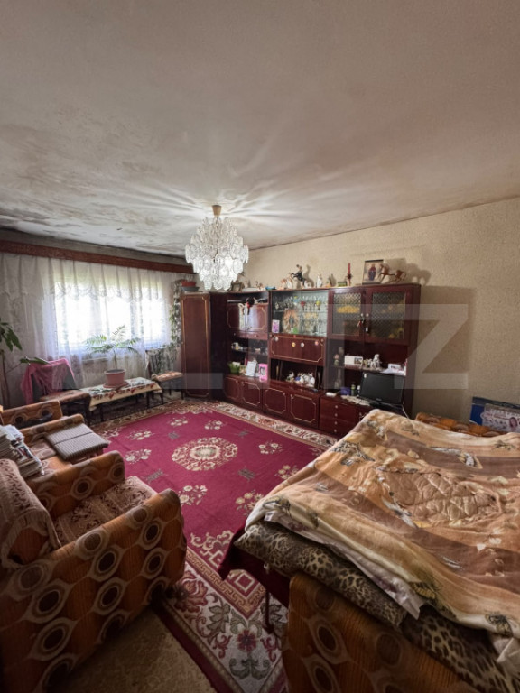 Apartament cu 3 camere, decomandat, Burdujeni