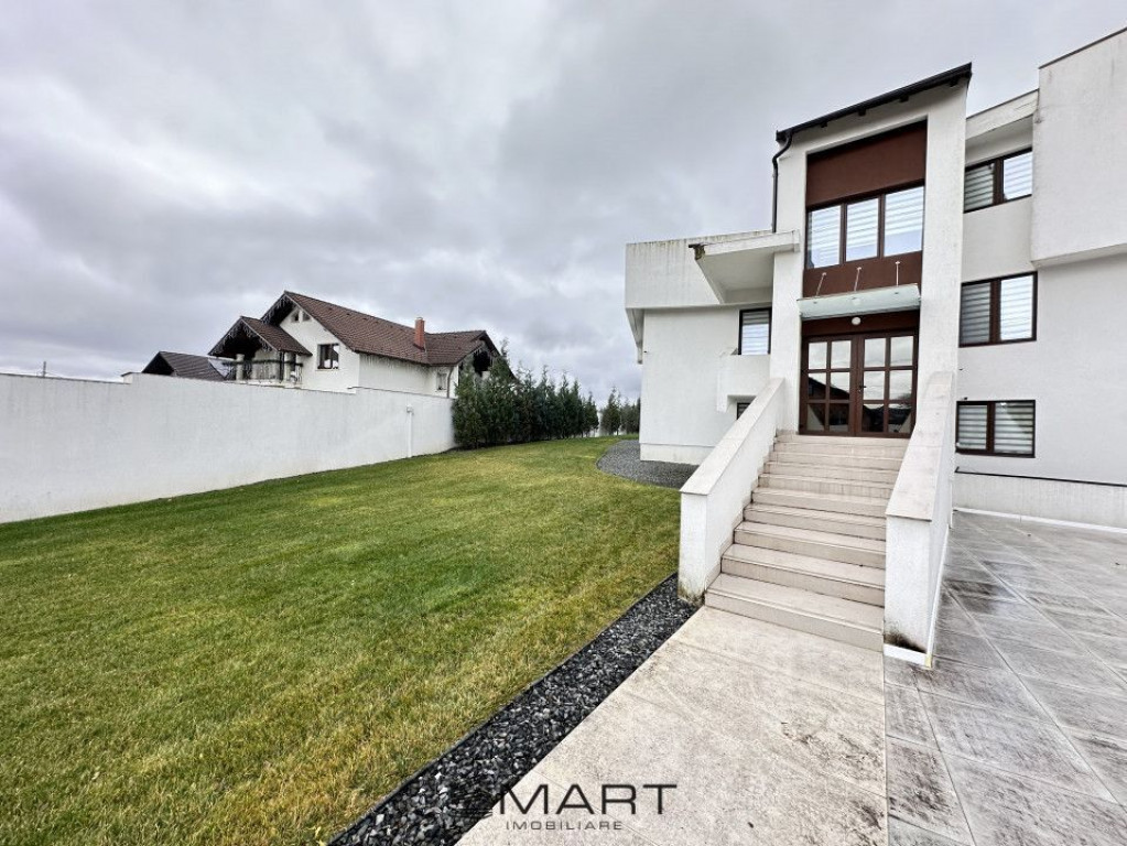 Casă de lux 4 camere, piscină în Cisnădie