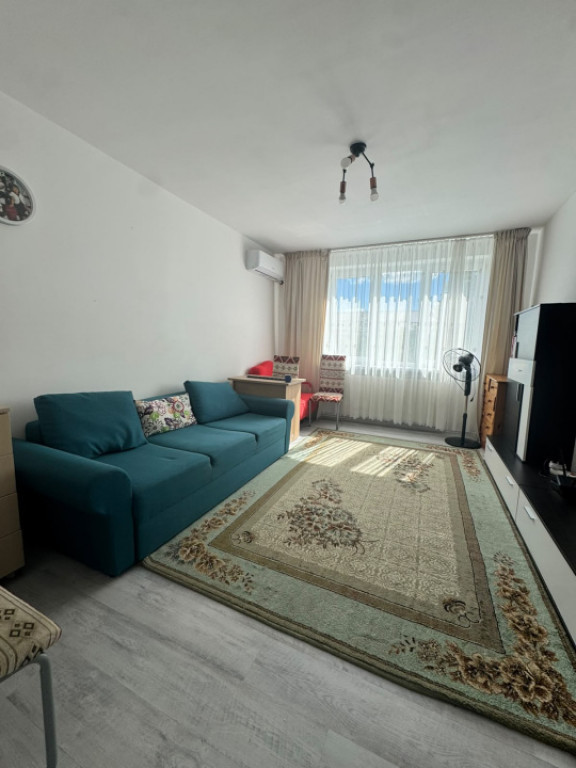 OPORTUNITATE!!! Zona SEMICENTRALA, 3 camere, PRET REDUS!