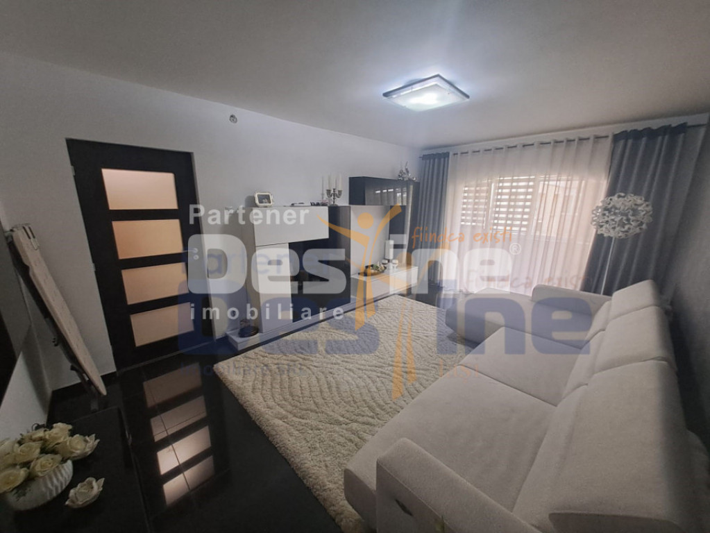 GALATA, Apartament 3 camere DECOMANDAT, 70 mp, 169.900 EURO