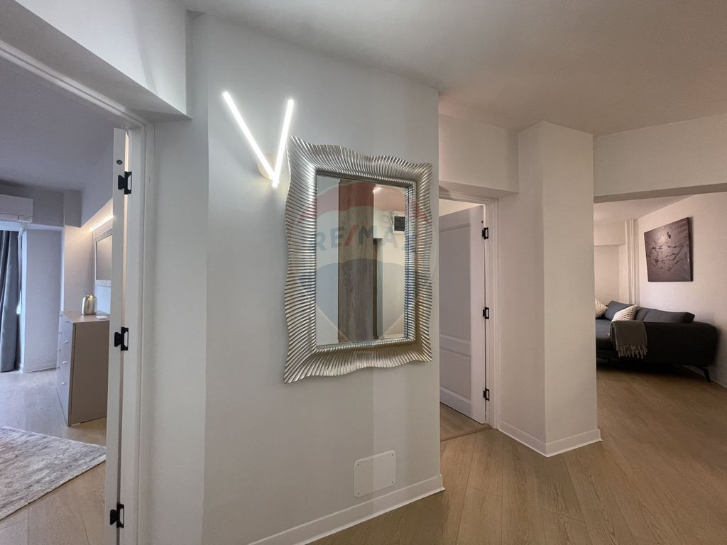 Apartament renovat, prima inchiriere, Piata Alba Iulia