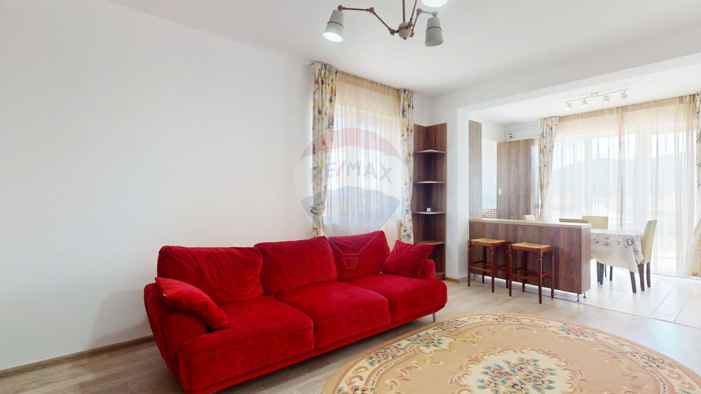 Apartament cu 2 camere de închiriat în zona Central