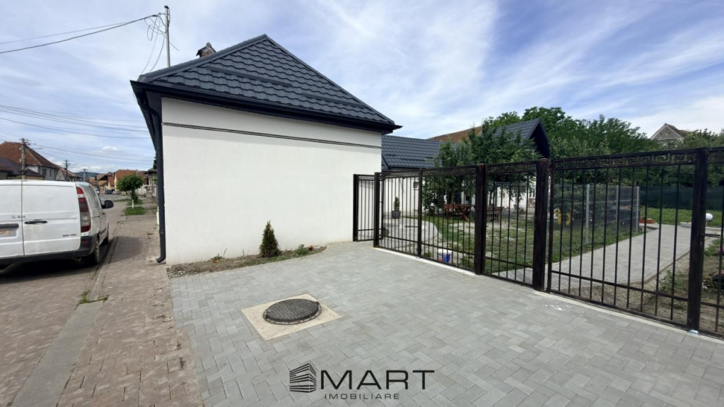 Casa 3 camere la cheie + curte 160mp în Avrig