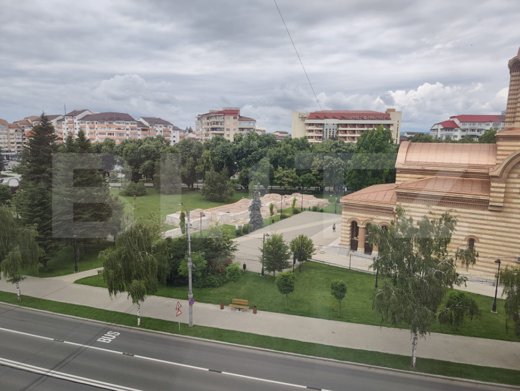 Apartament 3 camere, 72 mp, complet renovat 2026, zona Ultra