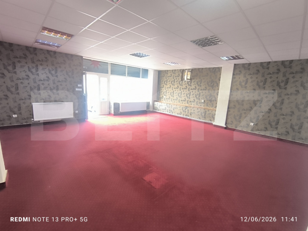 Spatiu comercial - 70 mp