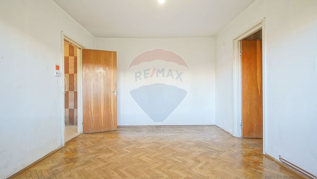 Apartament 2 camere, b-dul Saturn, lângă LIDL
