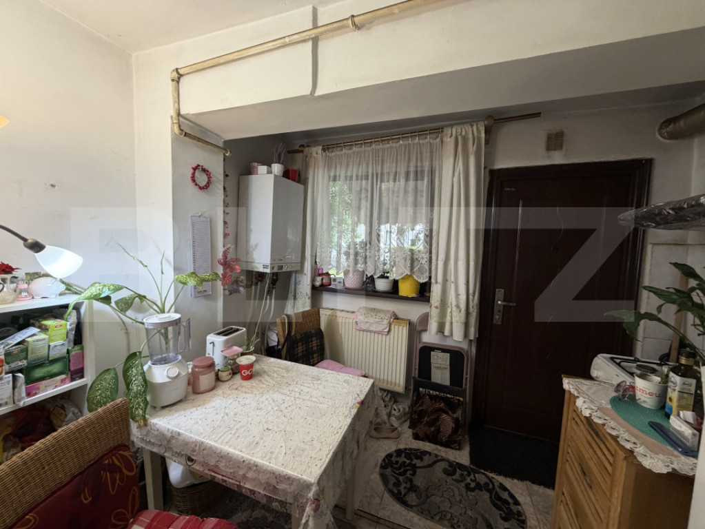 Apartament 2 camere, 41 mp, zona Plopilor