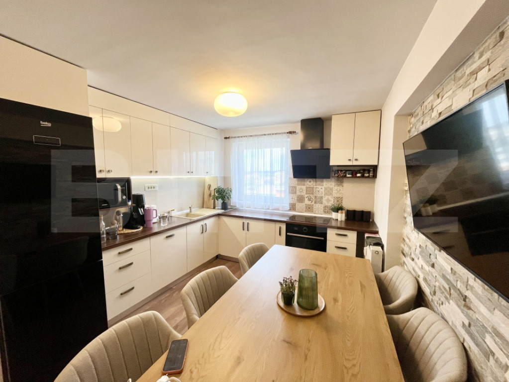 Apartament de vânzare, 3 camere, 71 mp, Bulevardul Dacia