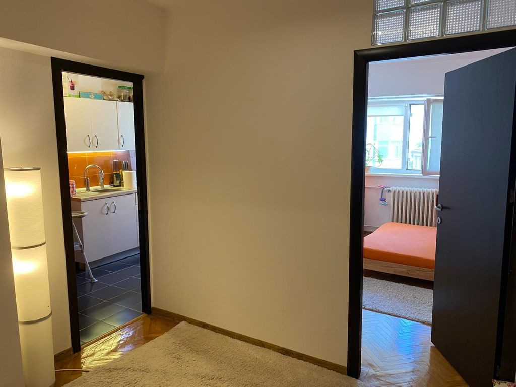 Apartament 3 camere Calea Victoriei
