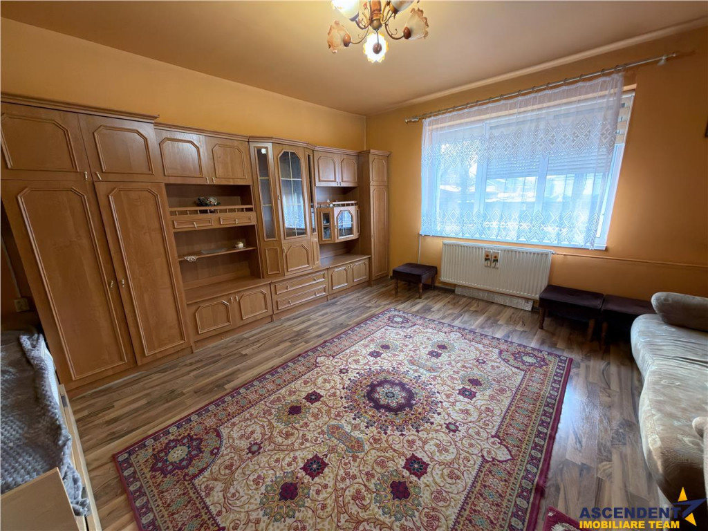 3D!Ansamblu casa productie comercial, 3 corpuri,acces strada