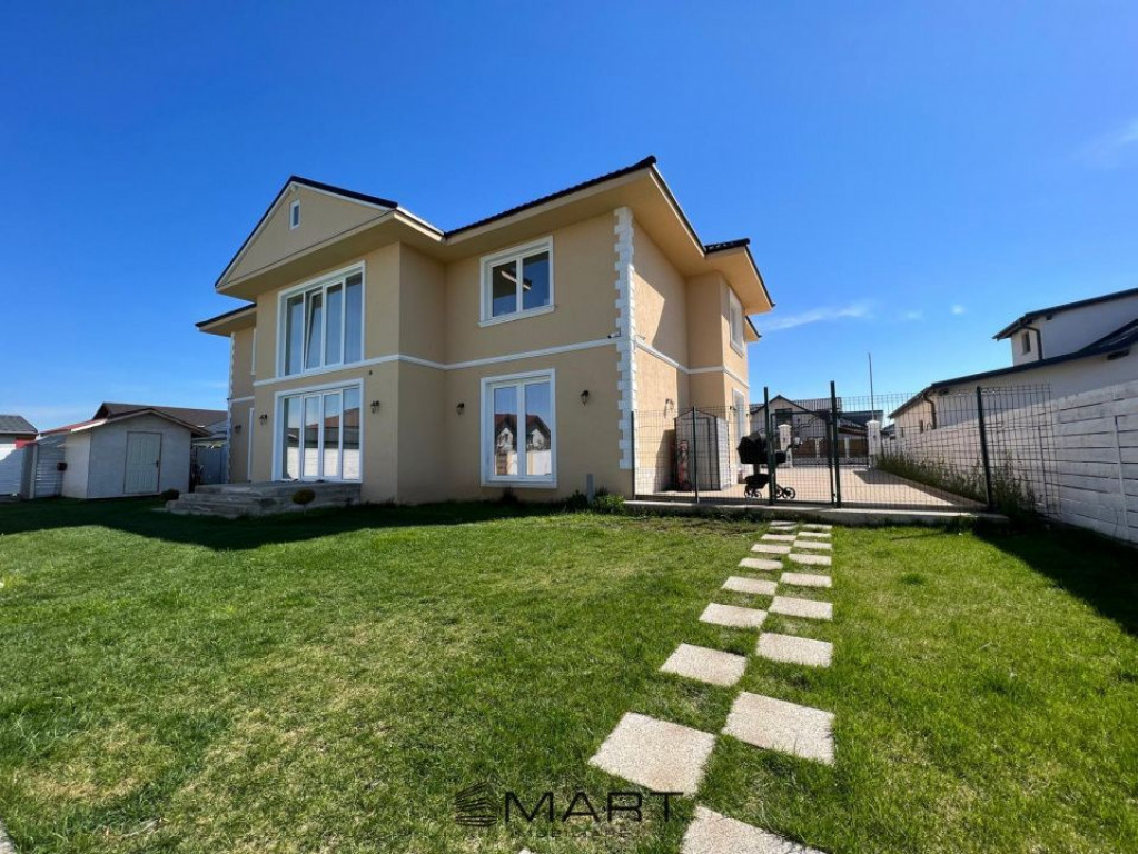 Casa de lux 6 camere, 346 mp teren Izvor