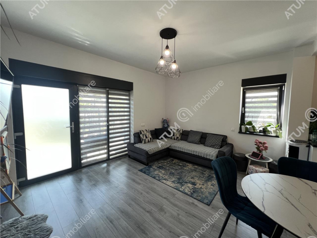 Apartament cu 3 camere si gradina proprie de 85 mp zona Bran