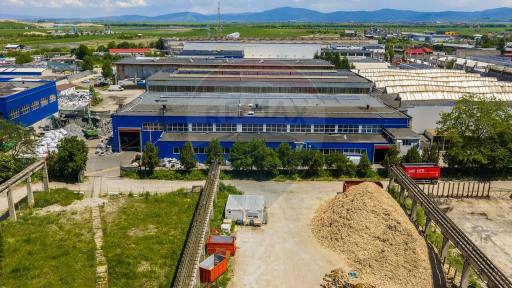 Hală industrială de vânzare în Brașov 1.777 mp, 2.00...