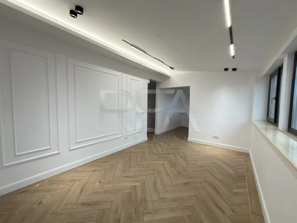 2 Camere | Domenii – Arcul de Triumf | Bloc Boutique