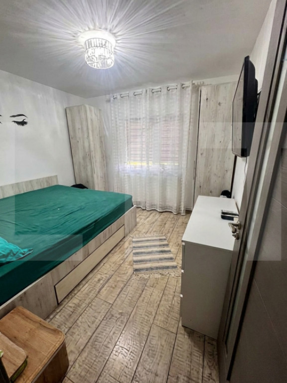 Apartament cu 3 camere decomandat - complet mobilat - zona M