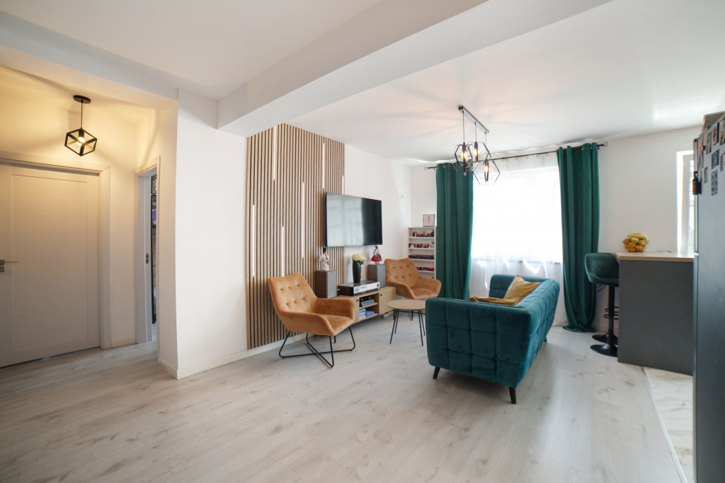 3 camere*Etaj 1*Bloc boutique*Loc de parcare*Ready to move i