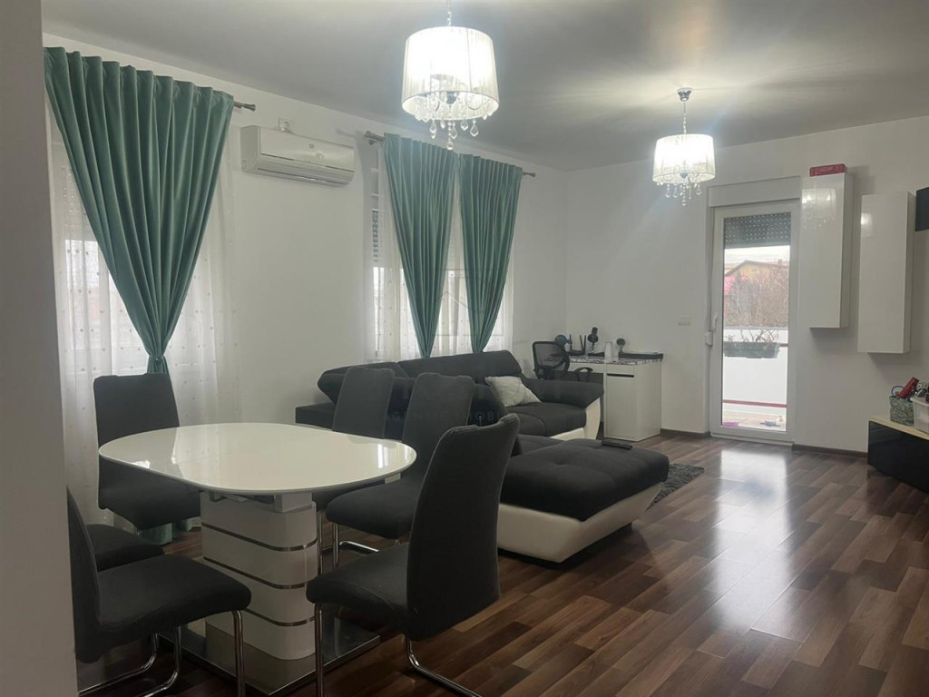 ARADULUI - ETAJ 1 - BLOC NOU - 3 CAMERE - INCALZIRE PARDOSEA