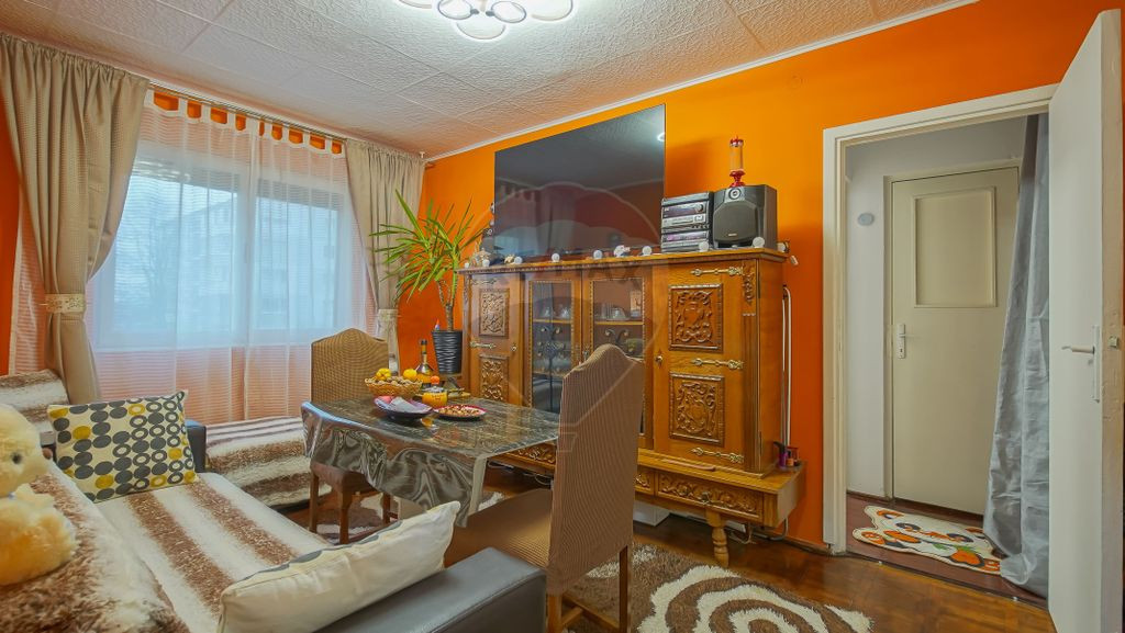 De vânzare apartament 2 camere, etaj 1, Electroprecizia