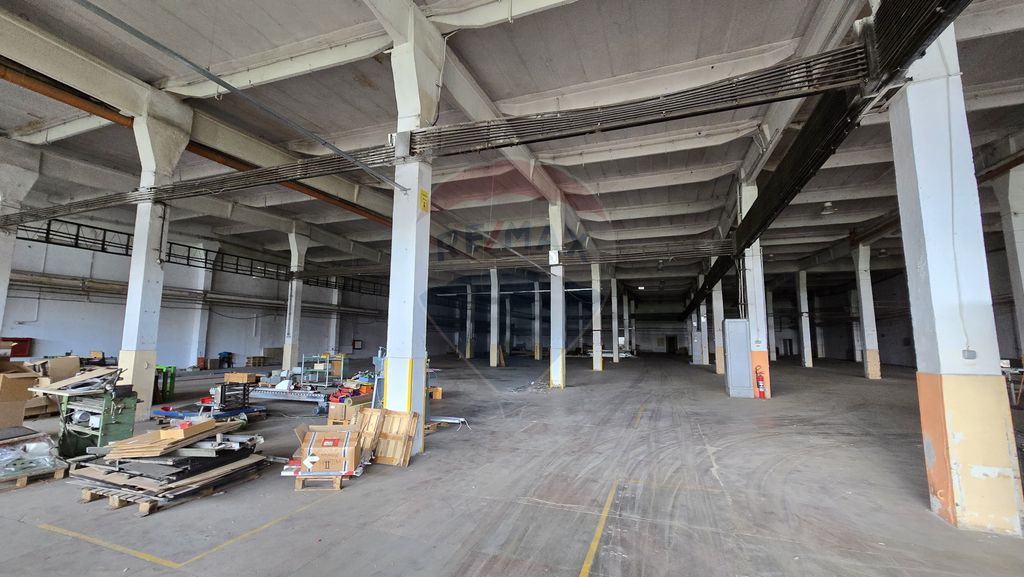 DE VANZARE spatiu industrial 6600mp | Buftea