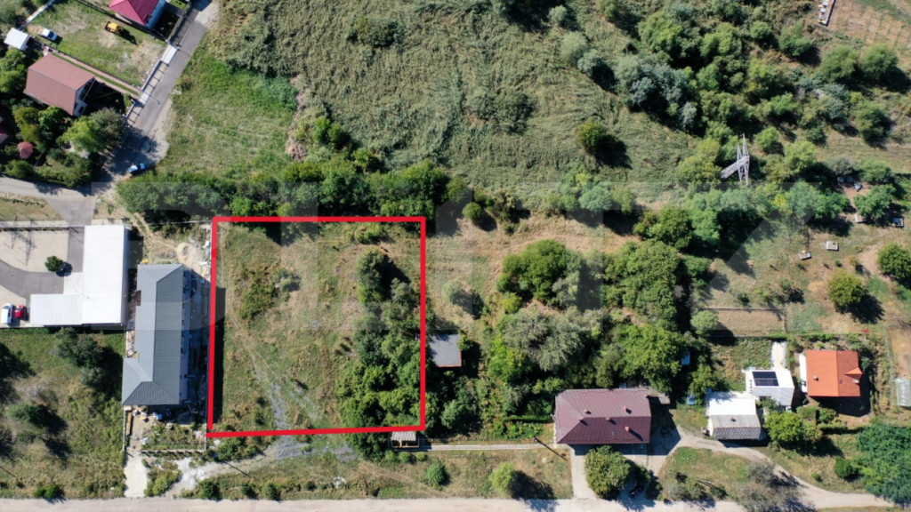 Teren intravilan 2.600 mp cu dublu acces – zonă Centura