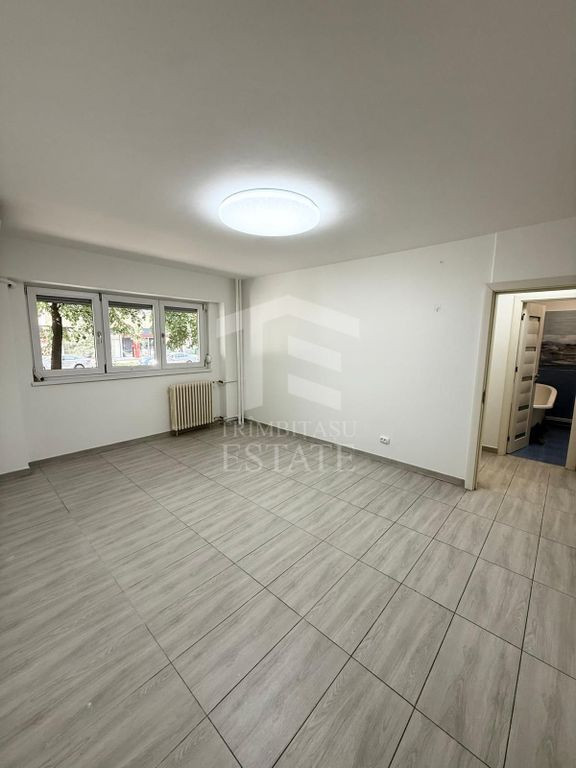 Apartament 3 camere parter inalt Sos Iancului