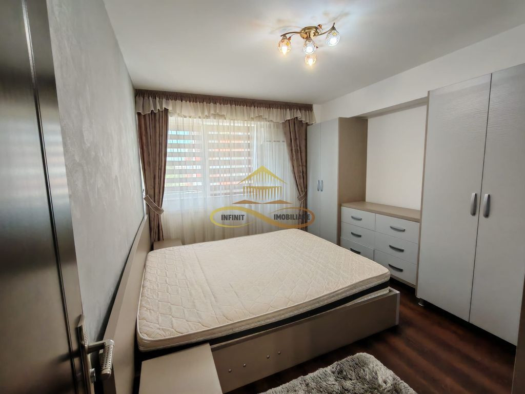 Apartament spațios 2 dormitoare, zonă liniștită
